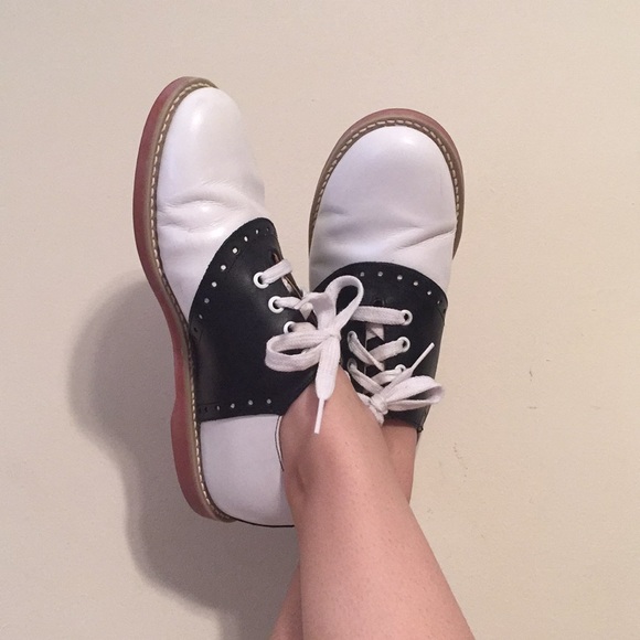 new balance 574 burgundy leather